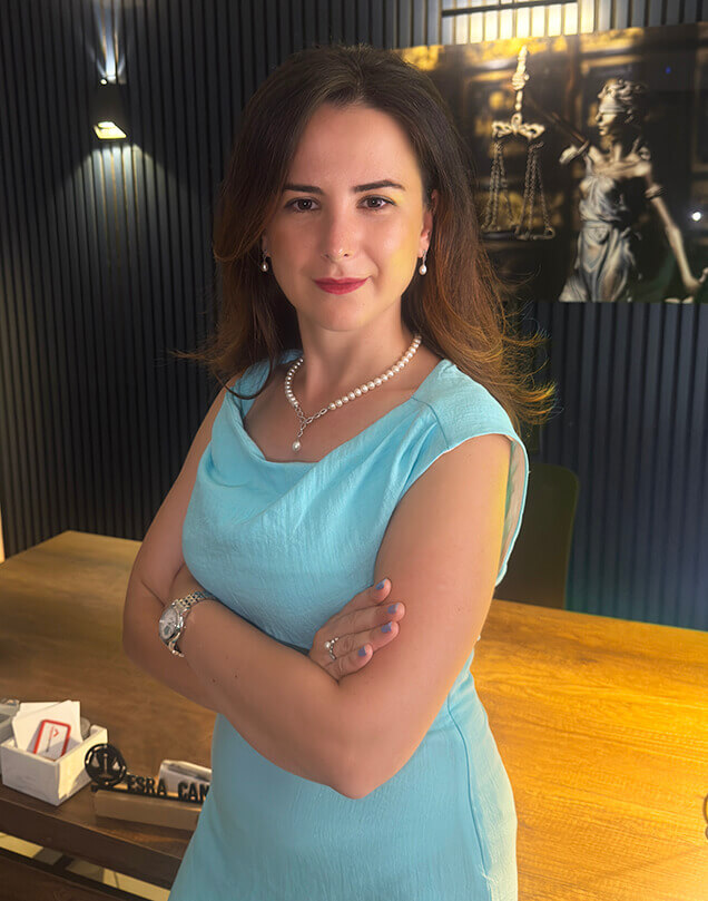 Avukat Esra Kırşavoğlu - Muğla Dalaman Avukatlık Bürosu Kurucusu